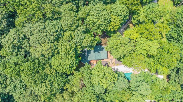 10388 Wagon Trail, Birdseye, IN 47513