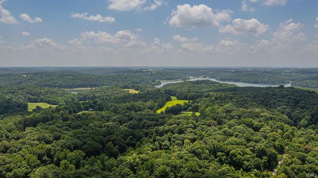 10388 Wagon Trail, Birdseye, IN 47513