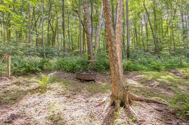 10388 Wagon Trail, Birdseye, IN 47513