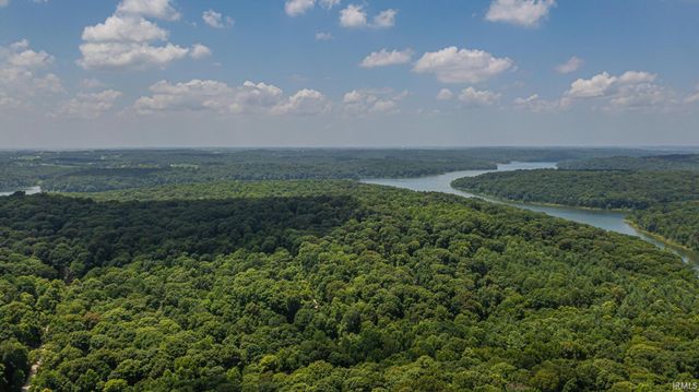 10388 Wagon Trail, Birdseye, IN 47513