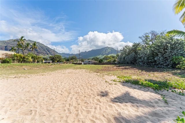 84-939 Farrington Highway, Waianae, HI 96792