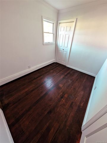 246 15th, West Babylon, NY 11704