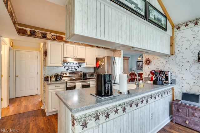 7559 Chandler Court, Sagamore Hills, OH 44067