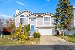 38560 Nellie Lane, Westland, MI 48186