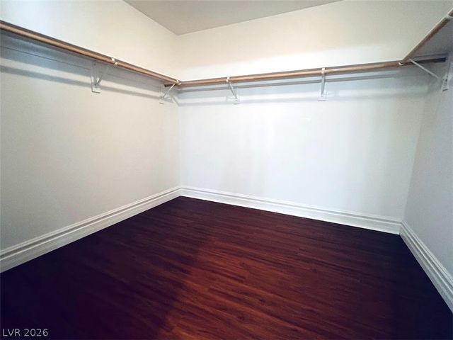6694 Aviston Street, Las Vegas, NV 89148