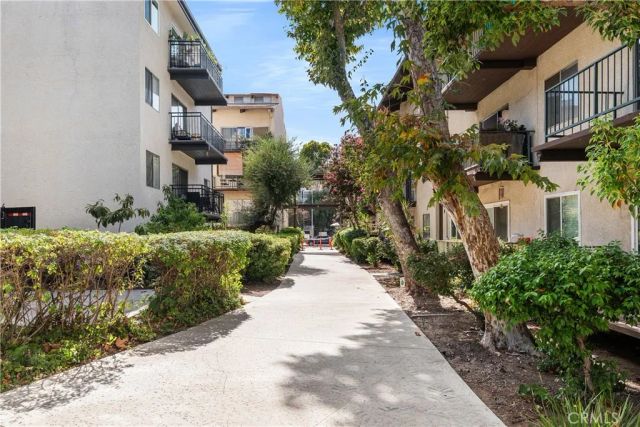 5460 White Oak Avenue G307, Encino, CA 91316