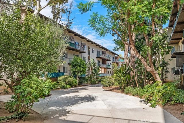 5460 White Oak Avenue G307, Encino, CA 91316