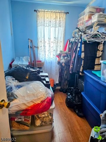 16 Crittenden St, Newark City, NJ 07104