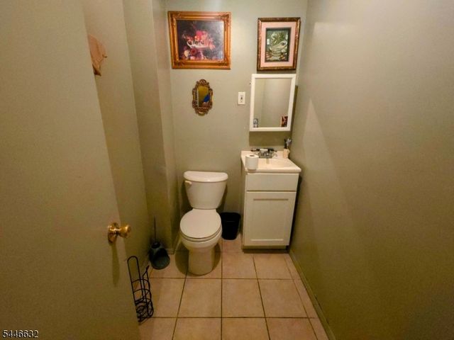 16 Crittenden St, Newark City, NJ 07104