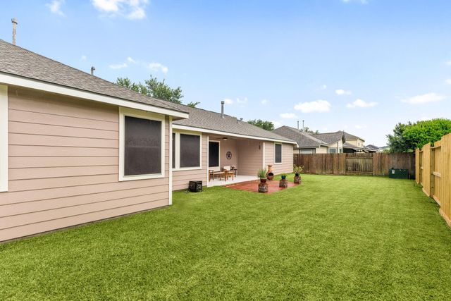 22415 Willow Creek Bridge Lane, Tomball, TX 77375