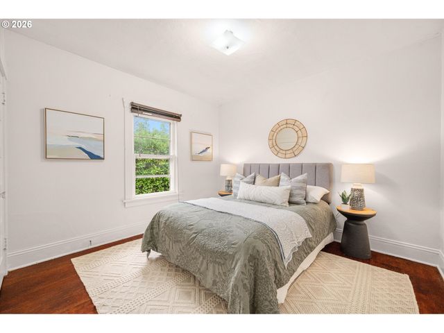 2611 Se 49TH Ave, Portland, OR 97206