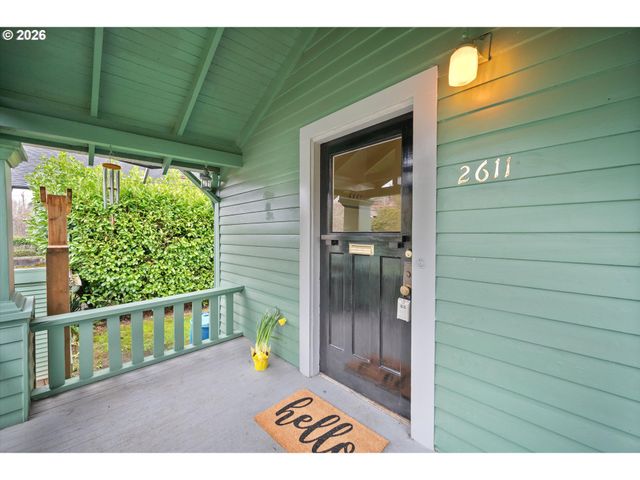 2611 Se 49TH Ave, Portland, OR 97206