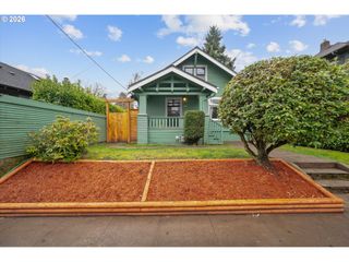 2611 Se 49TH Ave, Portland, OR 97206