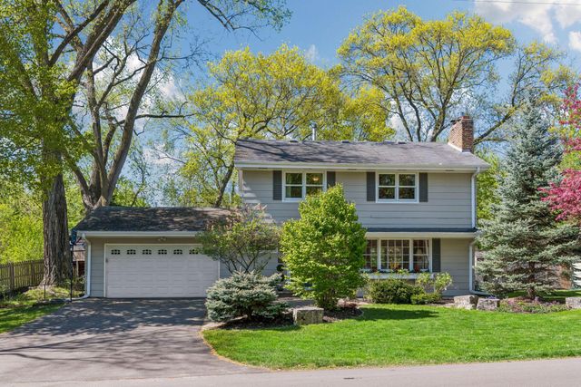 290 Ridgeview Drive E, Wayzata, MN 55391