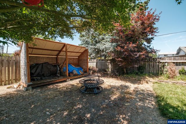 409 28th Av SE, Albany, OR 97322
