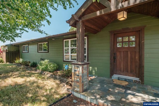 409 28th Av SE, Albany, OR 97322