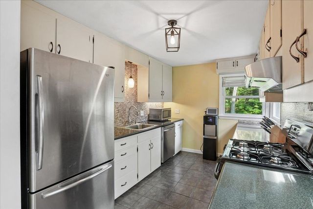 319 Windham Road, Pelham, NH 03076