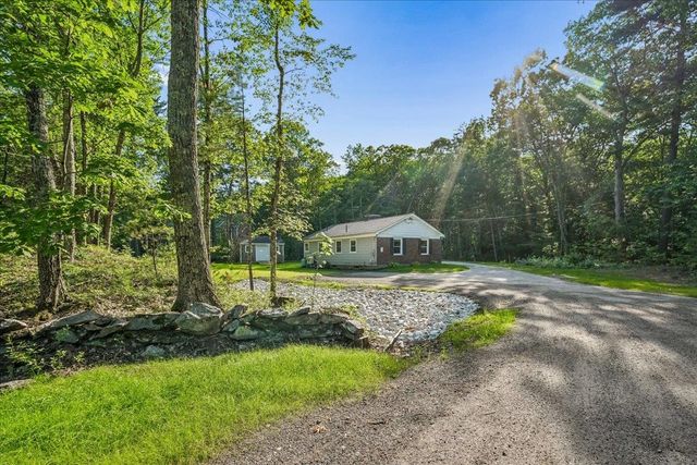 319 Windham Road, Pelham, NH 03076
