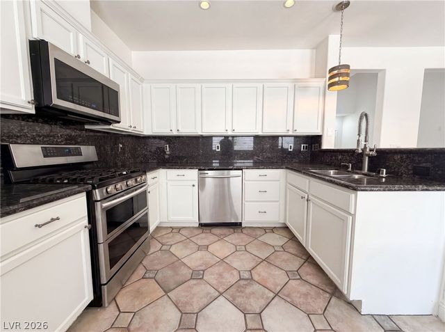 1863 Poetic Valley Circle, Henderson, NV 89012
