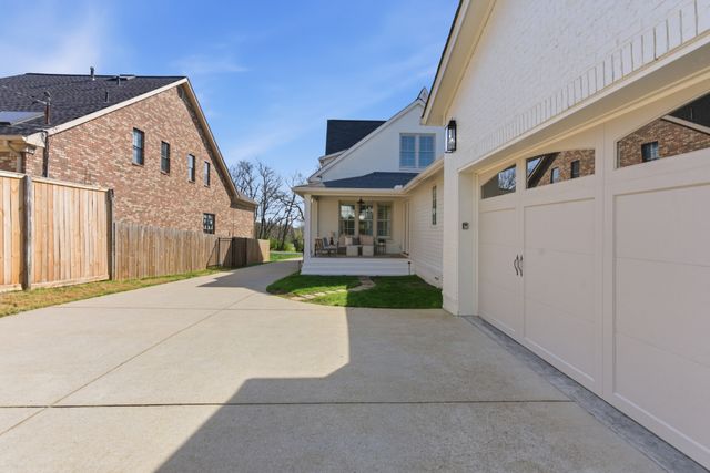 4407 Belmont Park Ter, Nashville, TN 37215