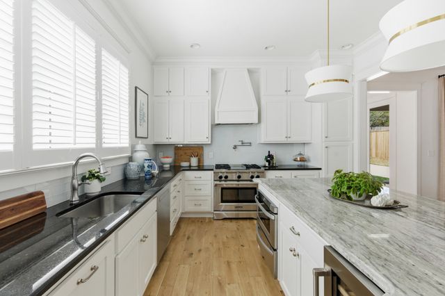 4407 Belmont Park Ter, Nashville, TN 37215