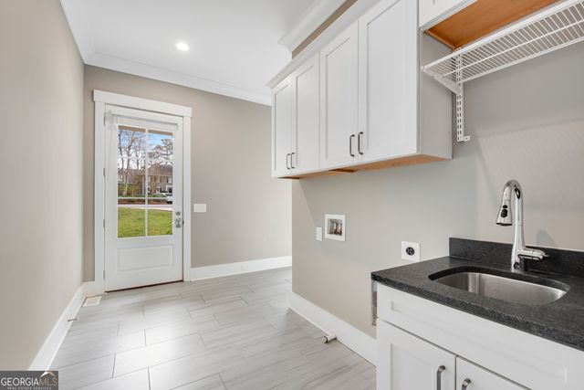 24 The Landing, Sandy Springs, GA 30350