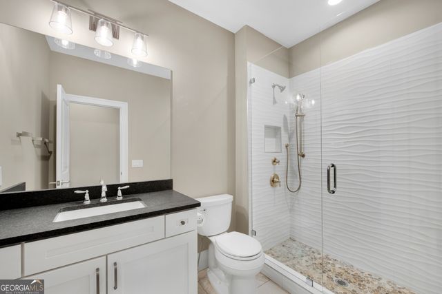 24 The Landing, Sandy Springs, GA 30350