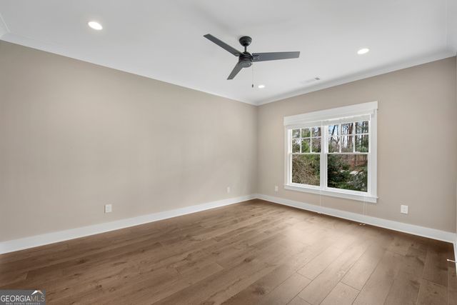 24 The Landing, Sandy Springs, GA 30350