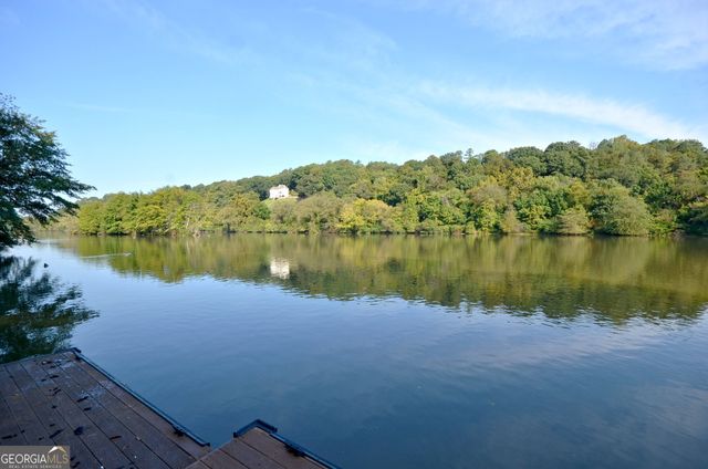 24 The Landing, Sandy Springs, GA 30350