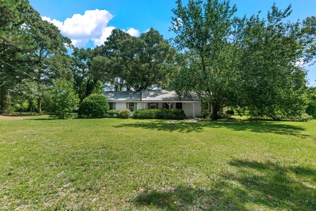 188 Sullivan Kilrain Rd., Hattiesburg, MS 39402