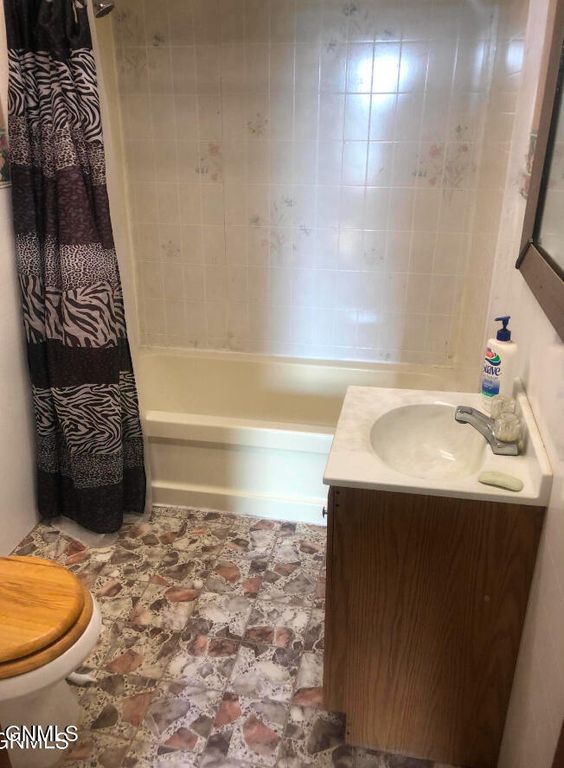 301 4th Avenue W, Columbus, ND 58727 photo 15