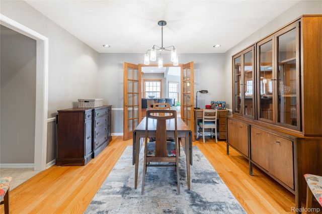 26029 Waterbury Way, Grosse Ile Township, MI 48138