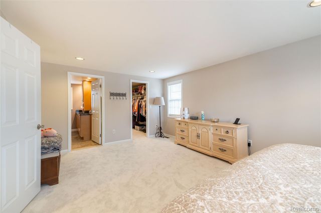 26029 Waterbury Way, Grosse Ile Township, MI 48138