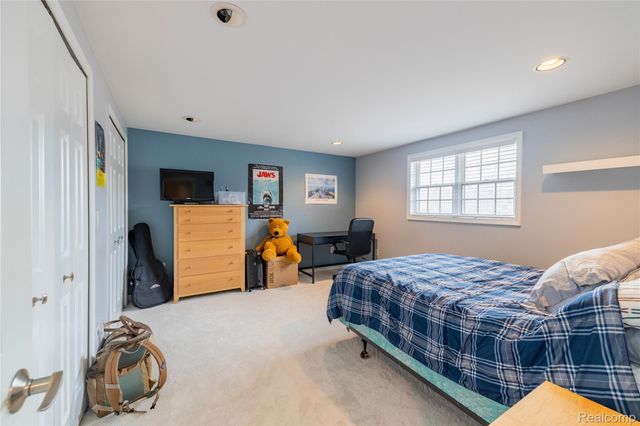 26029 Waterbury Way, Grosse Ile Township, MI 48138