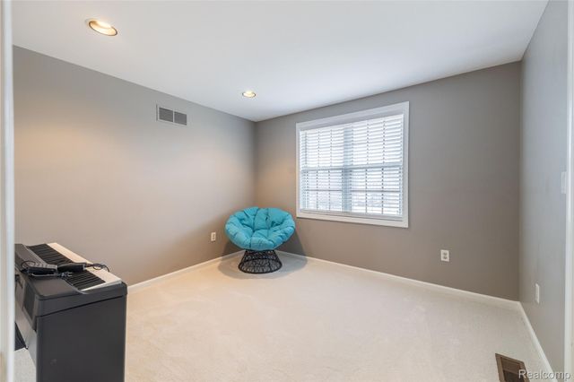 26029 Waterbury Way, Grosse Ile Township, MI 48138