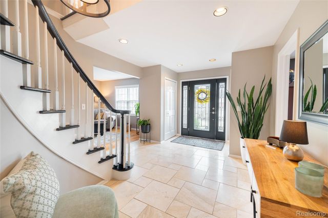 26029 Waterbury Way, Grosse Ile Township, MI 48138