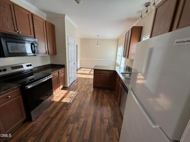 1425 Tawny View Lane, Raleigh, NC 27603