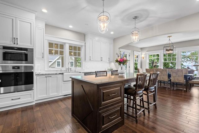 W2654 Oakwood Beach Road, Green Lake, WI 54941