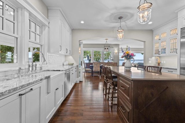 W2654 Oakwood Beach Road, Green Lake, WI 54941