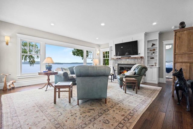 W2654 Oakwood Beach Road, Green Lake, WI 54941