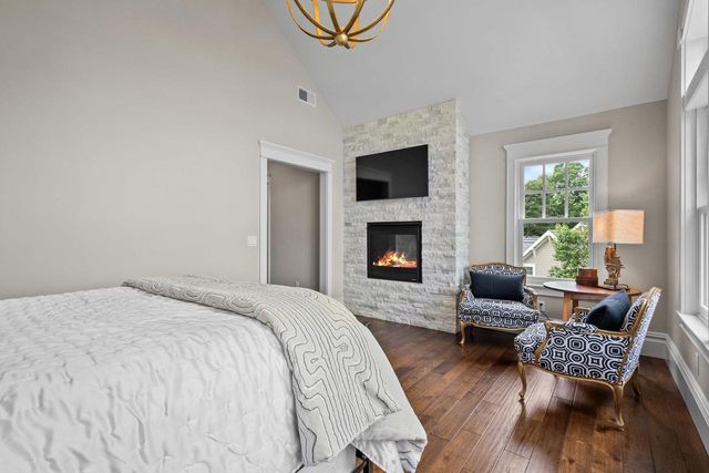 W2654 Oakwood Beach Road, Green Lake, WI 54941