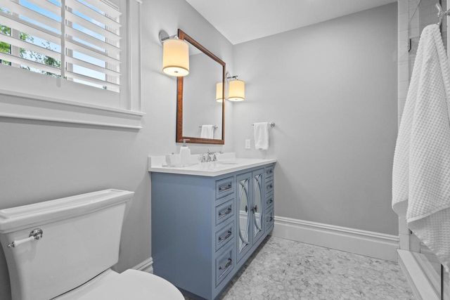 W2654 Oakwood Beach Road, Green Lake, WI 54941