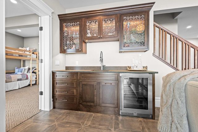 W2654 Oakwood Beach Road, Green Lake, WI 54941