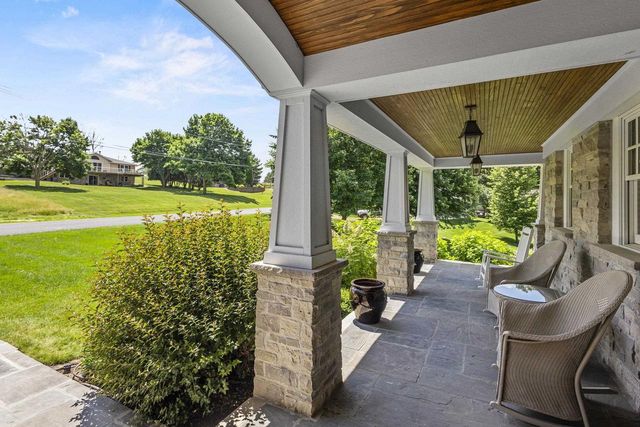 W2654 Oakwood Beach Road, Green Lake, WI 54941