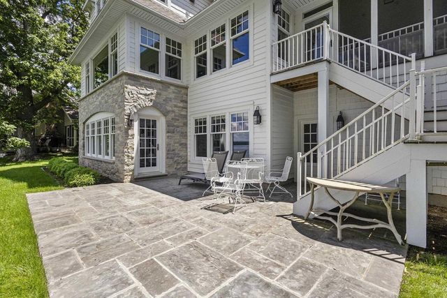 W2654 Oakwood Beach Road, Green Lake, WI 54941