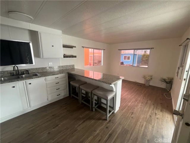 16949 S Western 59, Gardena, CA 90247