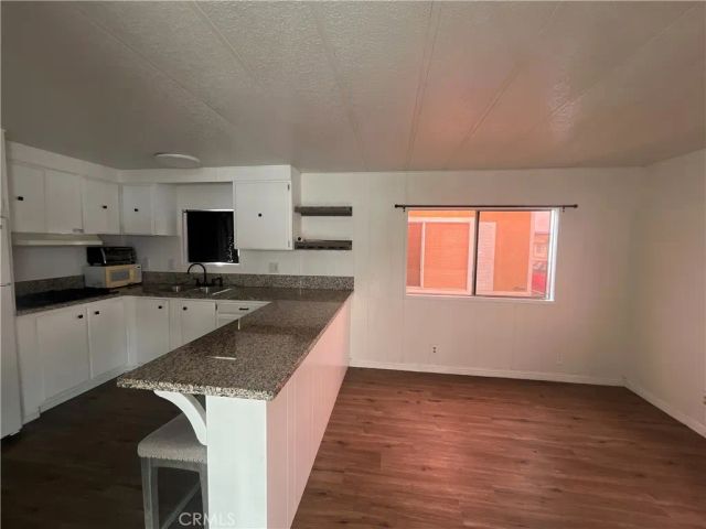 16949 S Western 59, Gardena, CA 90247