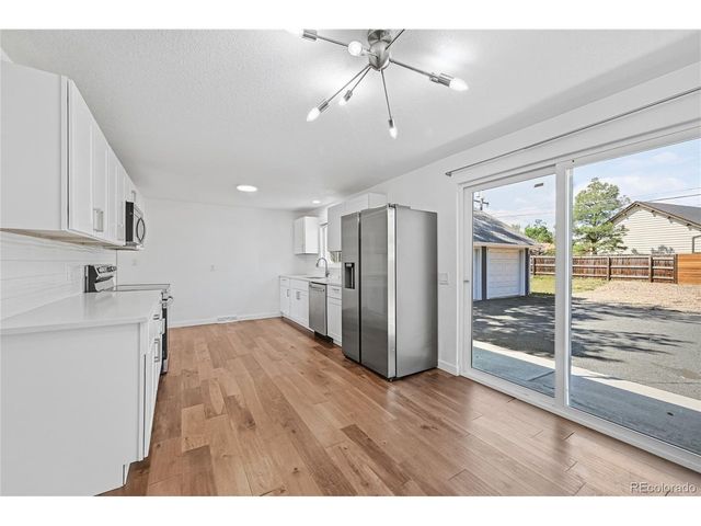 925 Kohl St, Broomfield, CO 80020