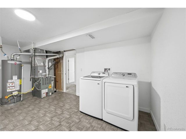 925 Kohl St, Broomfield, CO 80020