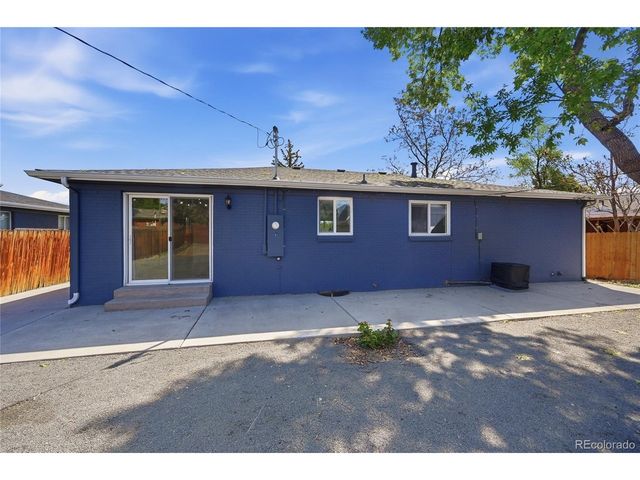 925 Kohl St, Broomfield, CO 80020